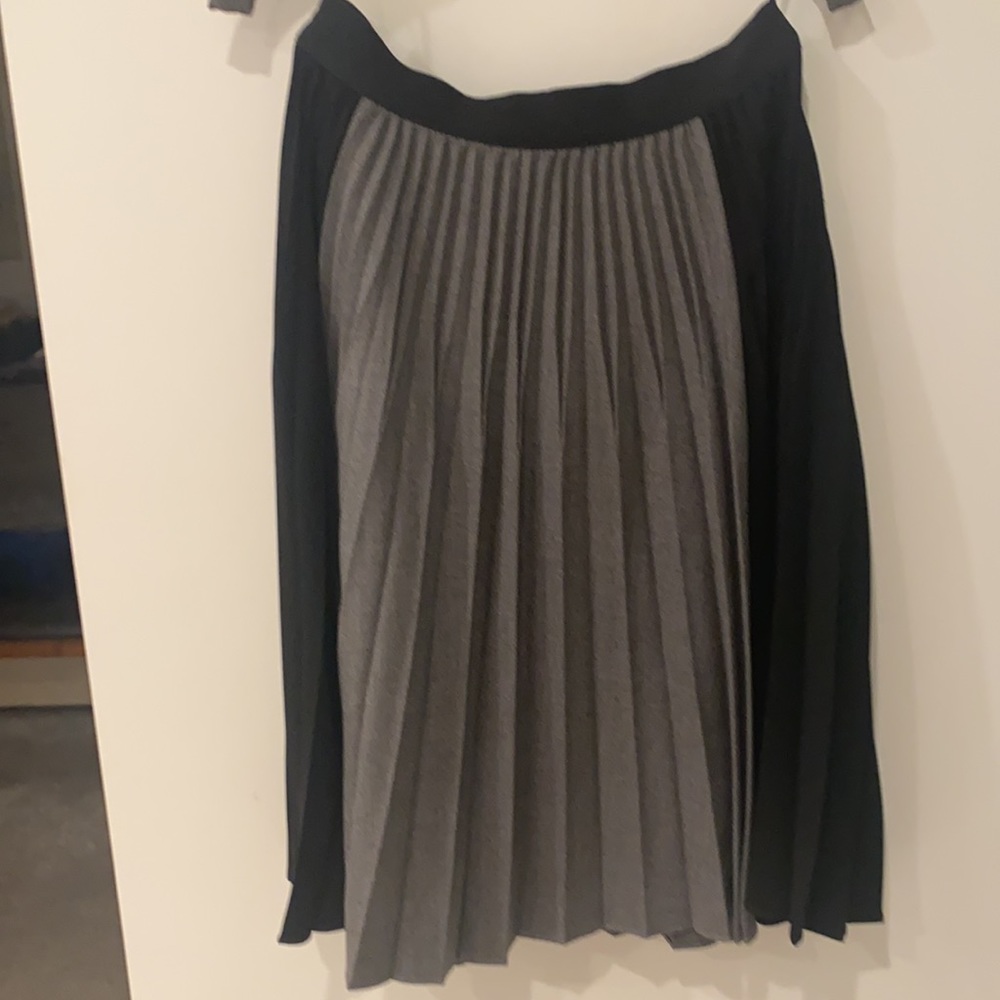 Black and grey pleated skirt